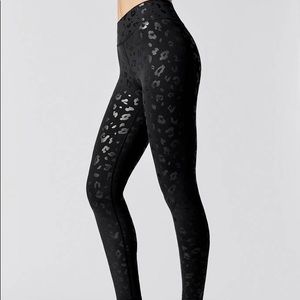 🏷NWT Terez Leopard Foil Legging in Black